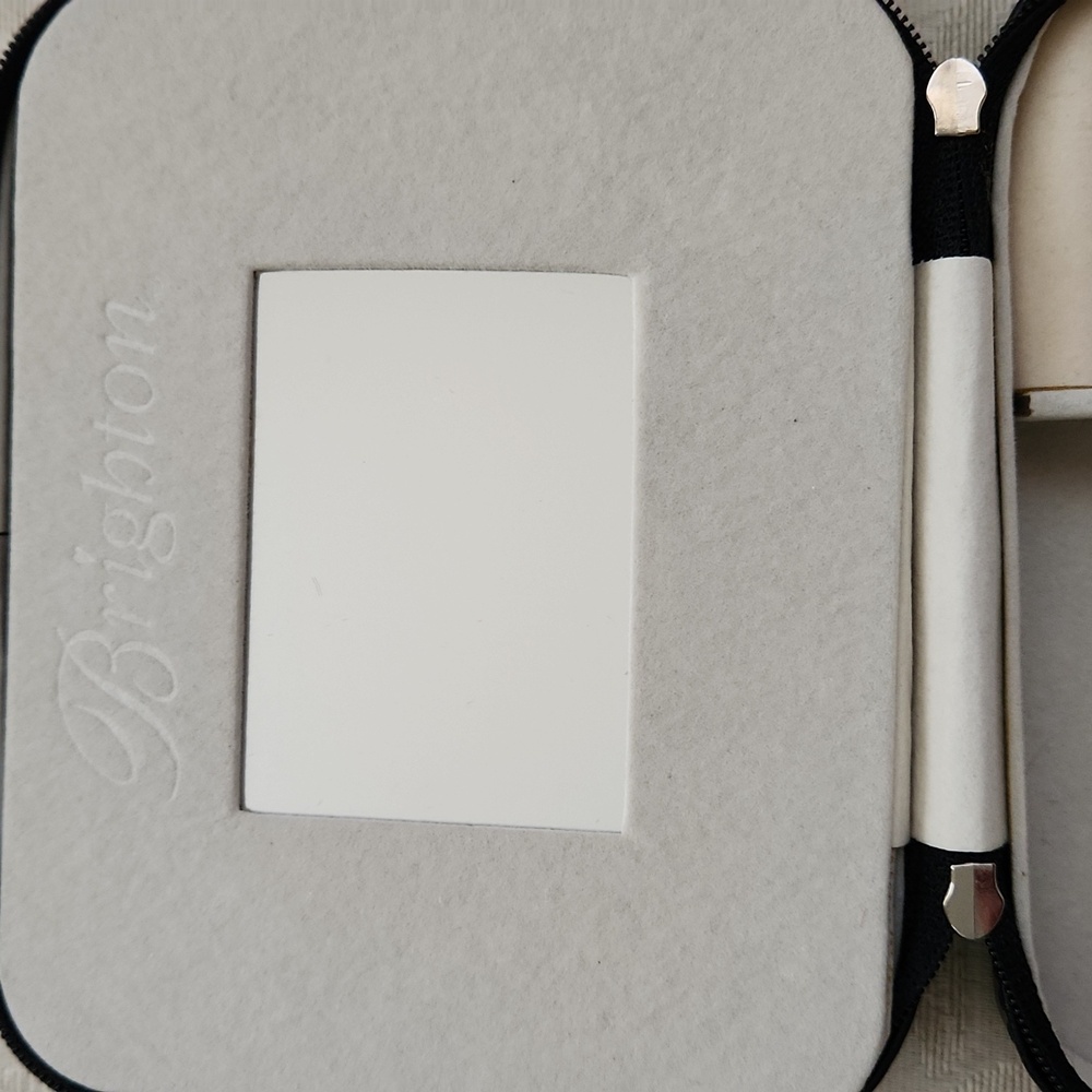 Brighton Dear Santa, I have been good-ish jewelry travel case jewelry Christmas - Picture 12 of 16